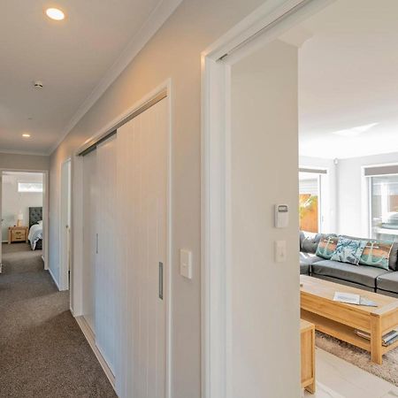 Modern Beach Pad - Whitianga Holiday Home Exterior foto